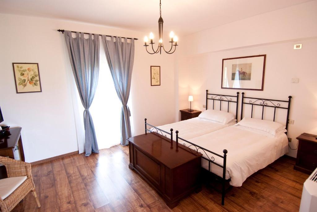 Agriturismo Villa Irelli Castellalto Habitación foto